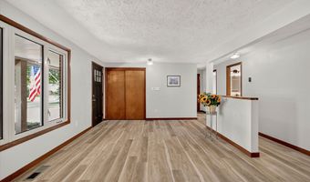 2227 Tartan Rd, Anderson, IN 46012