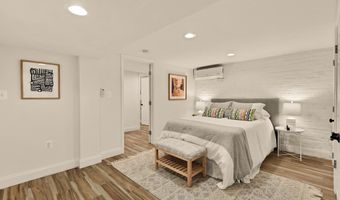 222 TENNESSEE Ave NE, Washington, DC 20002