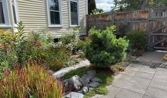 58 Oak St, Brattleboro, VT 05301