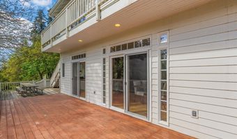 15109 2ND St, Aurora, OR 97002