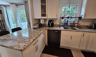 167 Alexander St, North Providence, RI 02904