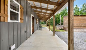 1897 White Oak Rd, Albertville, AL 35950