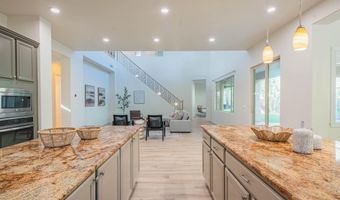 2073 S NAVAJO Ct, Chandler, AZ 85286