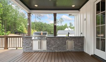471 London Road Rd, Ball Ground, GA 30107