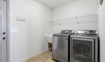 870 Vandenburg Dr, Boiling Springs, SC 29316