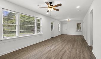614 2nd St NE, Arab, AL 35016