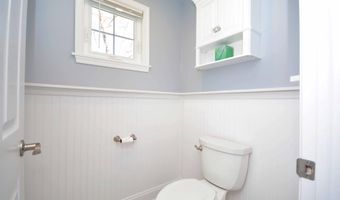 2501 EASTERN POINT Ct, Annapolis, MD 21401