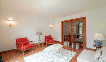 23 Forrester Ct, Amherst, NY 14228