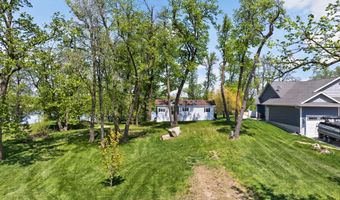 633 Cihlars Point Cir SW, Alexandria, MN 56308