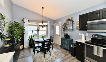 1157 Runningbrook Ct, Avon, IN 46123