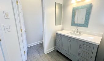 1 Dunes Ter, Barnegat, NJ 08005