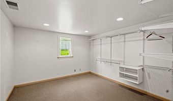 185 Dutch Glory Rd, Amity, PA 15311