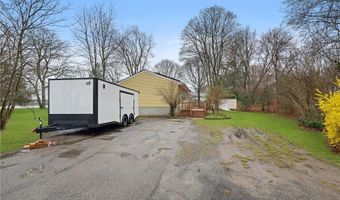 1737 Wampanoag Trl, Barrington, RI 02806