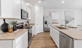 1264 EIDSON St, Athens, AL 35611