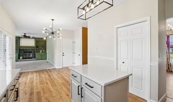 305 NE 16th St, Ankeny, IA 50021