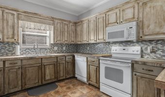 211 Jacks Pl, Brandon, MS 39047
