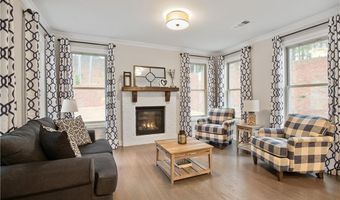 202 Vandiver Ct, Acworth, GA 30101