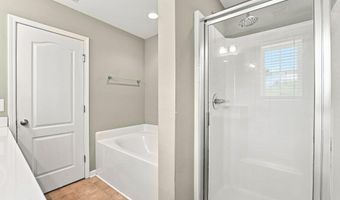 133 Star Ct, Aberdeen, NC 28315