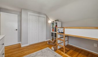 37 Cawley St, Bristol, CT 06010