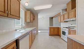 812 Scott Dr, Fernley, NV 89408