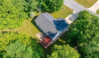 152 Summit Dr, Allegan, MI 49010