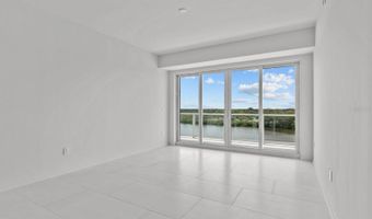 1020 SUNSET POINT Rd 611, Clearwater, FL 33755
