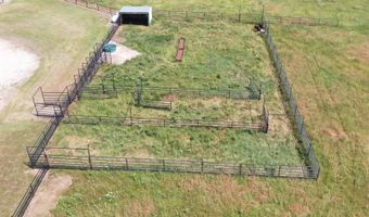 568 Woodford Rd, Ardmore, OK 73401