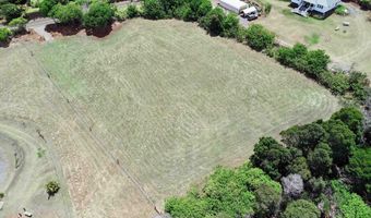 1074 Olinda Rd B, Makawao, HI 96768