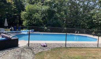 10 Lindgren Ter, Ansonia, CT 06401