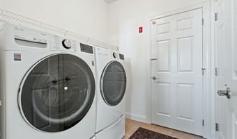 11 Pondside Ln 11, Bolton, MA 01740