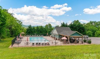 8 Secrest Dr, Arden, NC 28704