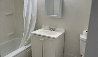 832 E Buchtel Ave, Akron, OH 44305