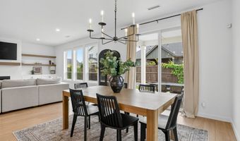 826 SE 37TH St, Battle Ground, WA 98604