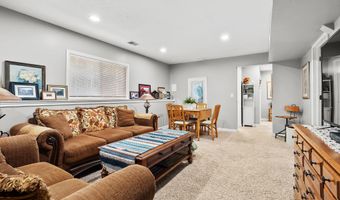 152 Summit Dr, Allegan, MI 49010