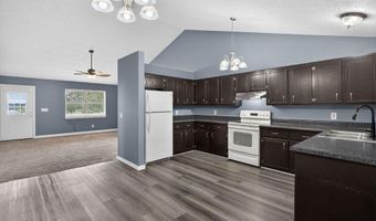 503 Lori Ln, Alford, FL 32420