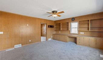 302 Benton St, Anoka, MN 55303
