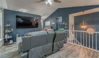 156 DOGWOOD GLEN Dr, Aragon, GA 30104