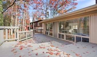 4024 IVA Ln, Annandale, VA 22003