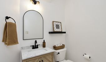 6891 ROLLING CREEK Way, Alexandria, VA 22315