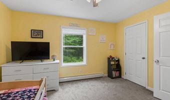 739 Hopper Rd, Acton, ME 04001
