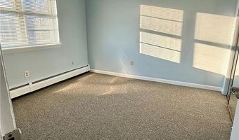 70 Carroll Ave 307, Newport, RI 02840