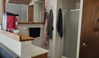 1 Squaw Valley Ct 8, Alloway, NJ 07462