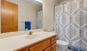 13842 Redwood St NW, Andover, MN 55304