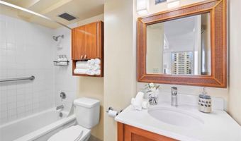 2427 Kuhio Ave 906, Honolulu, HI 96815