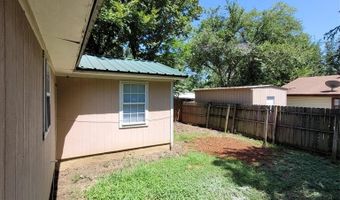 209 W Purdom Ave, Alvarado, TX 76009