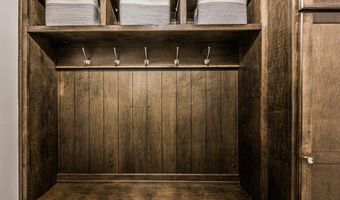 8692 Creekstone Ct, Alvaton, KY 42122