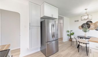 7315 Cheshire Ln, Affton, MO 63123