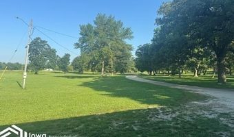 2426 River Rd, Algona, IA 50511