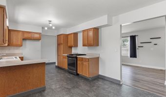 721 Riverside, Adrian, MI 49221
