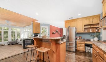 291 Old Oxford Rd, North Smithfield, RI 02896